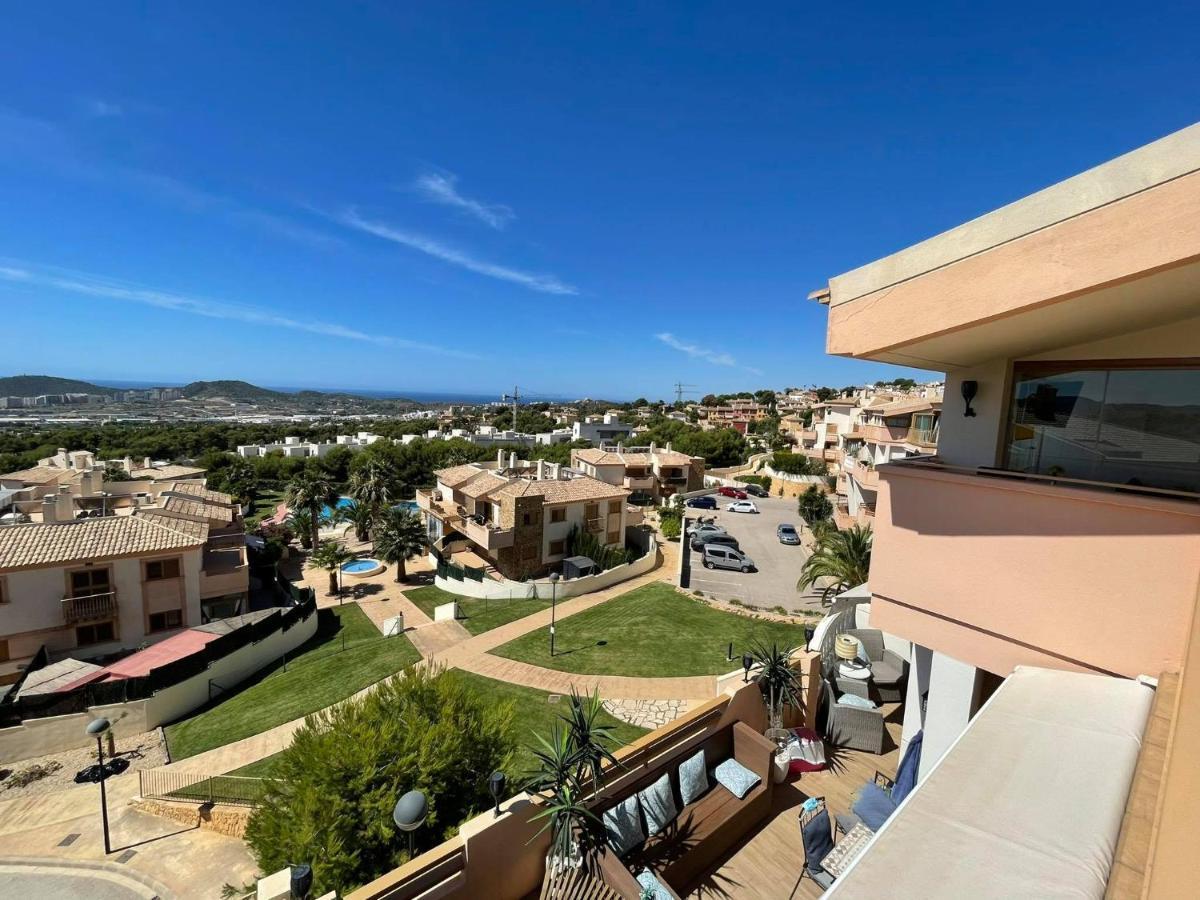 2 Bed Penthouse Apartment - Sea Views - Sleeps 4 Finestrat Esterno foto