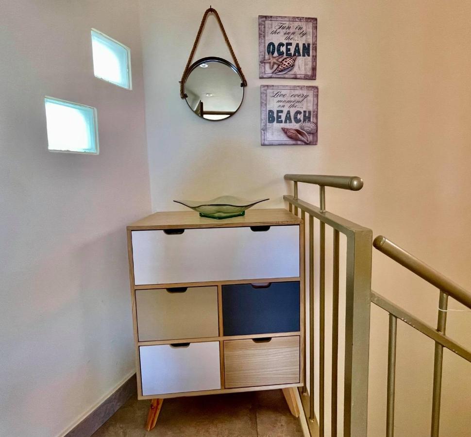 2 Bed Penthouse Apartment - Sea Views - Sleeps 4 Finestrat Esterno foto